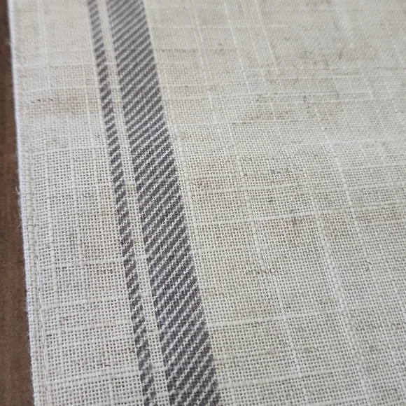 Hello Fall table runner - Picture 5 of 6